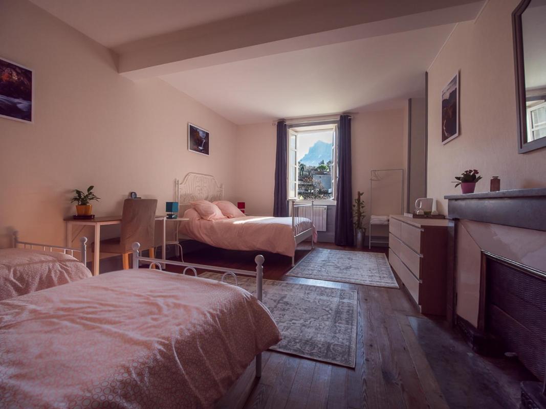 Chez Nathalie Et Etienne Bed and Breakfast Saillans  Buitenkant foto